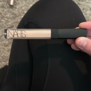 NARS concealer shade light 2 vanilla